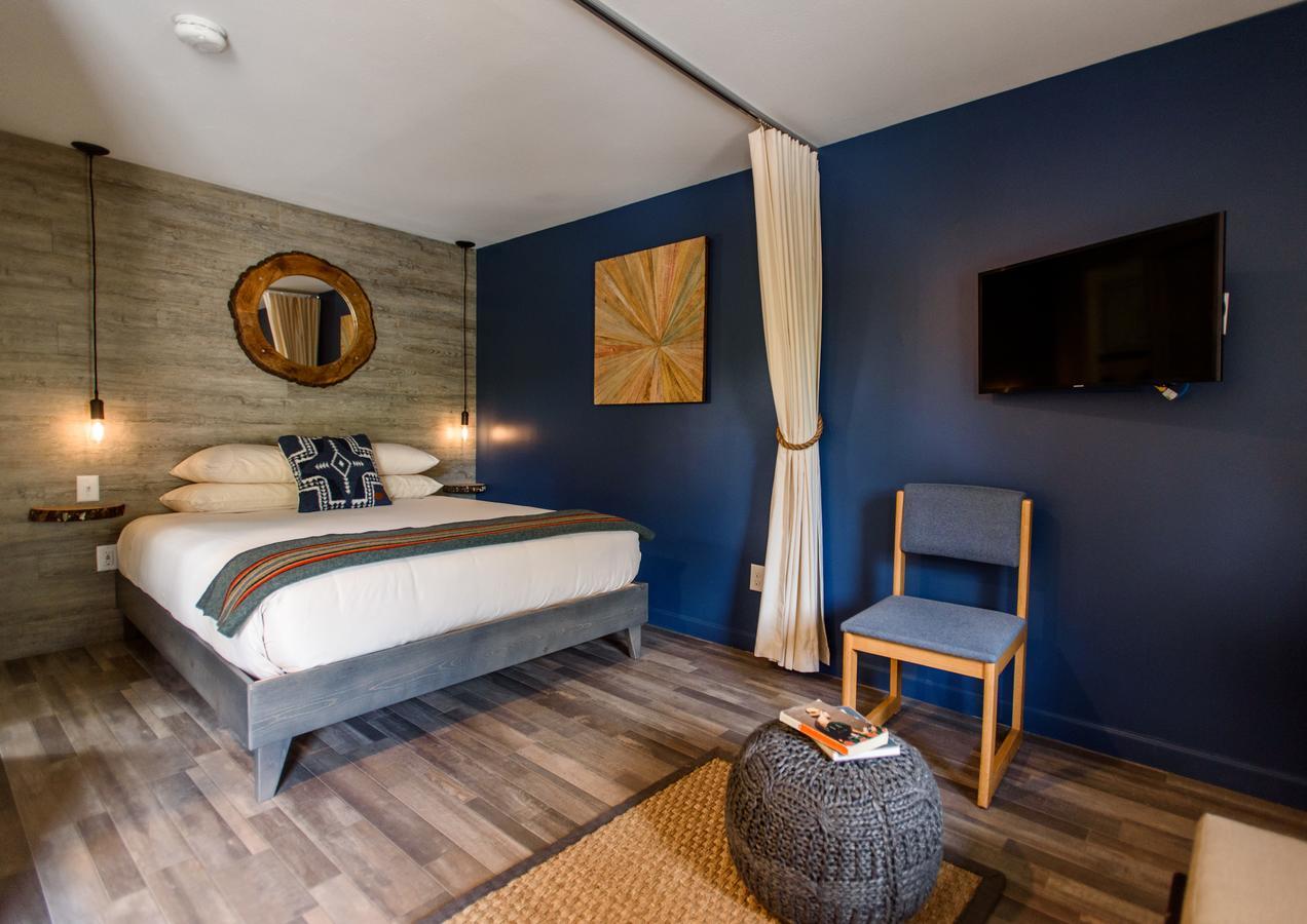 Treehouse Lodge Woods Hole Exterior foto